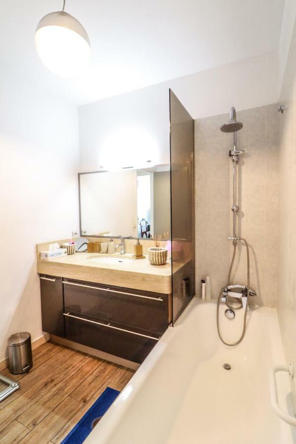 Central Park Apartment คานส์ ภายนอก รูปภาพ